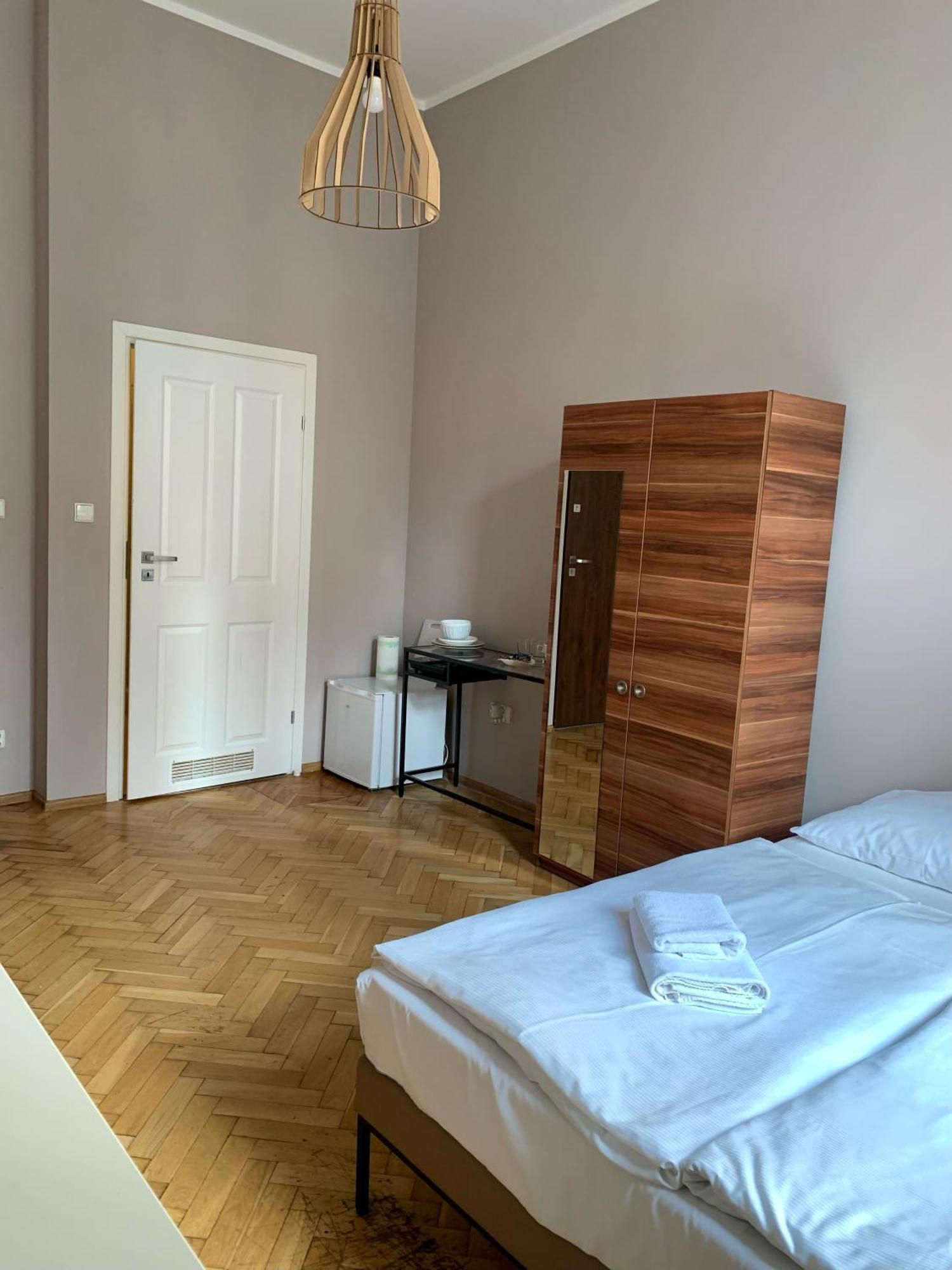 Apartament Gold Jasmine Apartment Красков Екстериор снимка